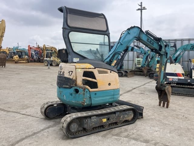 MINI EXCAVATOR — Auction (lot 8451-113)