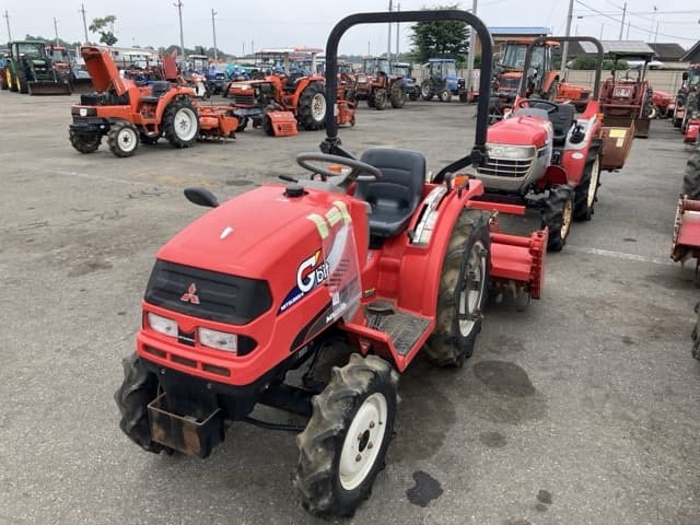 Tractor — Auction (lot 8451-1133)