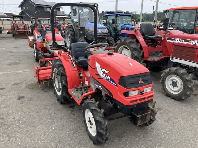 Tractor — Auction (lot 8451-1133)