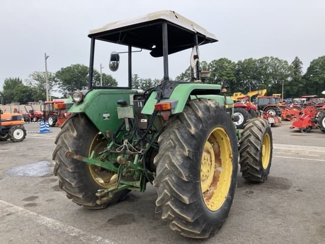 Tractor — Auction (lot 8451-1139)
