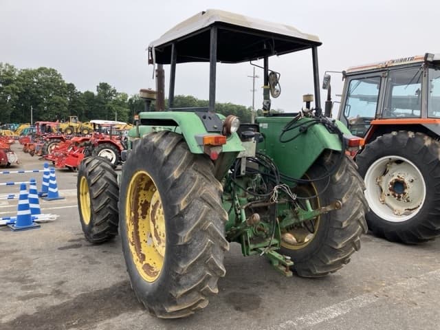 Tractor — Auction (lot 8451-1139)