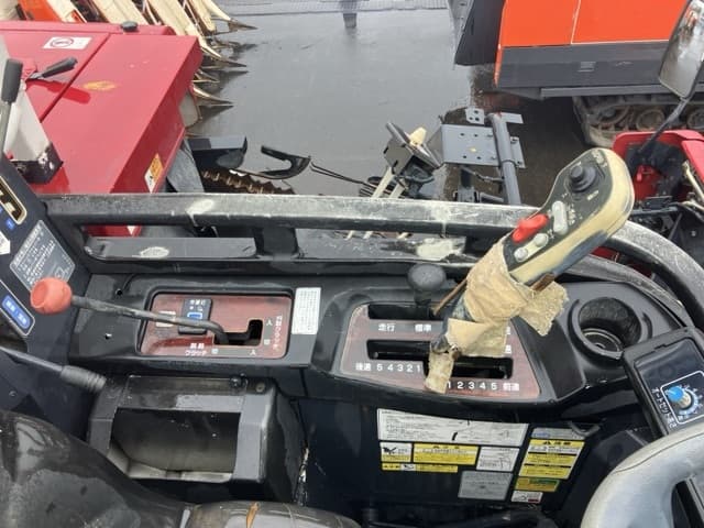 Combine — Auction (lot 8451-1143)
