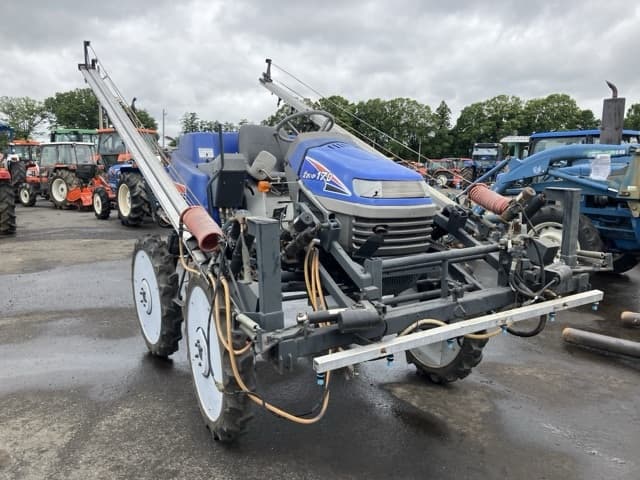 HIGH CLEARANCE BOOM SPRAYER — Auction (lot 8451-1146)