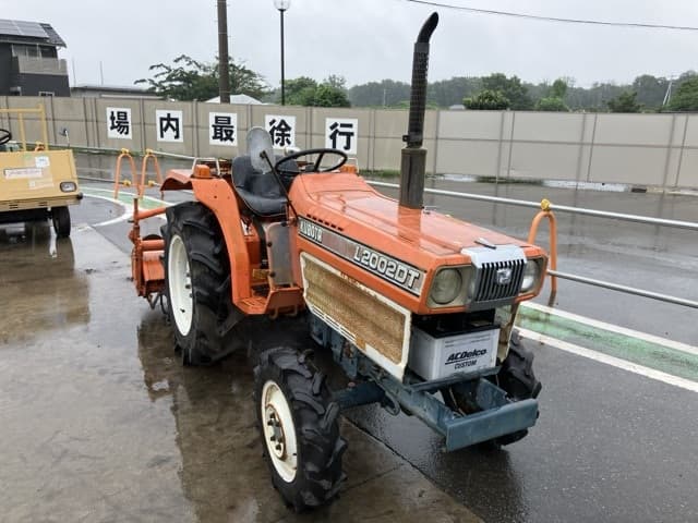 Tractor — Auction (lot 8451-1149)