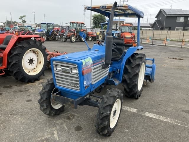 Tractor — Auction (lot 8451-1155)
