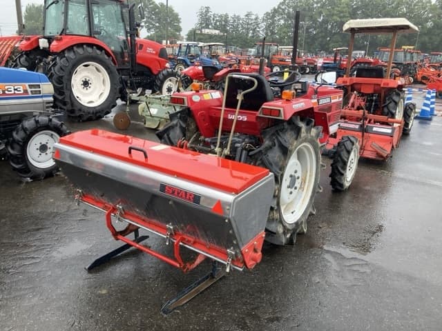 Tractor — Auction (lot 8451-1158)