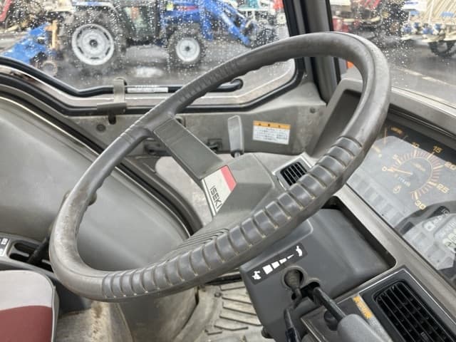 Tractor — Auction (lot 8451-1163)