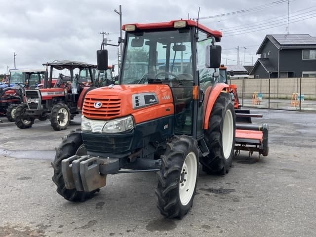 Tractor — Auction (lot 8451-1176)