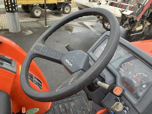 Tractor — Auction (lot 8451-1178)