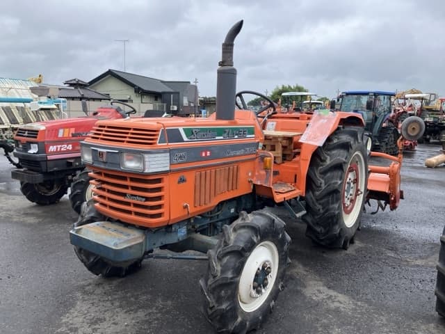 Tractor — Auction (lot 8451-1189)
