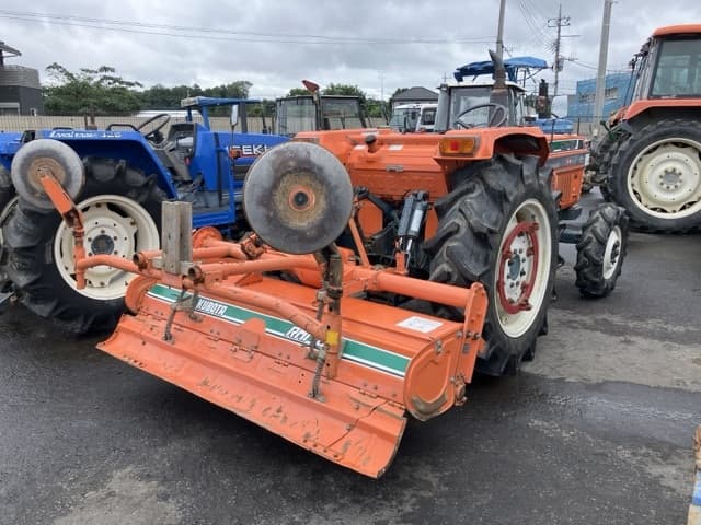 Tractor — Auction (lot 8451-1189)