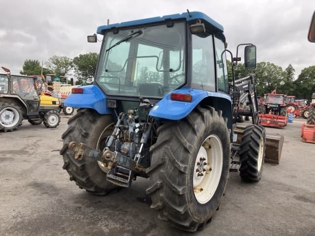 Tractor — Auction (lot 8451-1190)