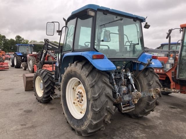 Tractor — Auction (lot 8451-1190)