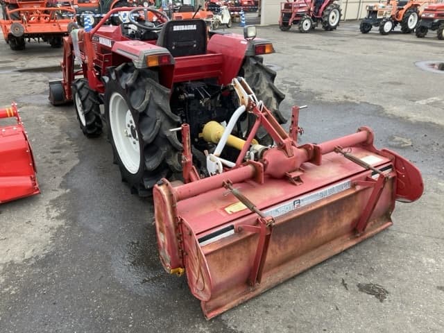 Tractor — Auction (lot 8451-1194)