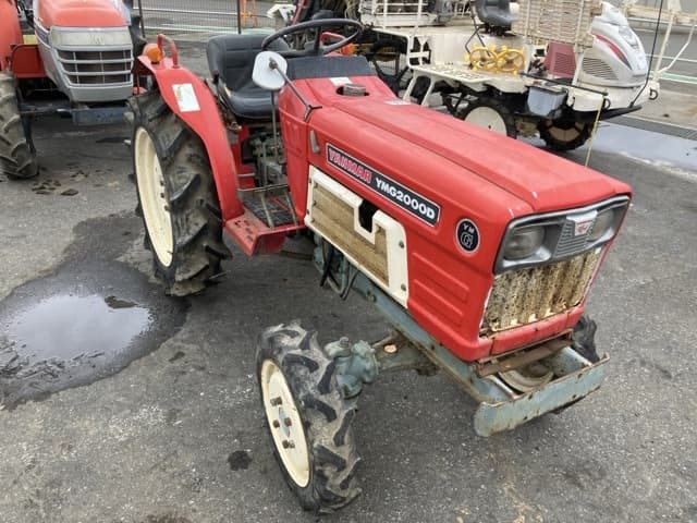 Tractor — Auction (lot 8451-1202)