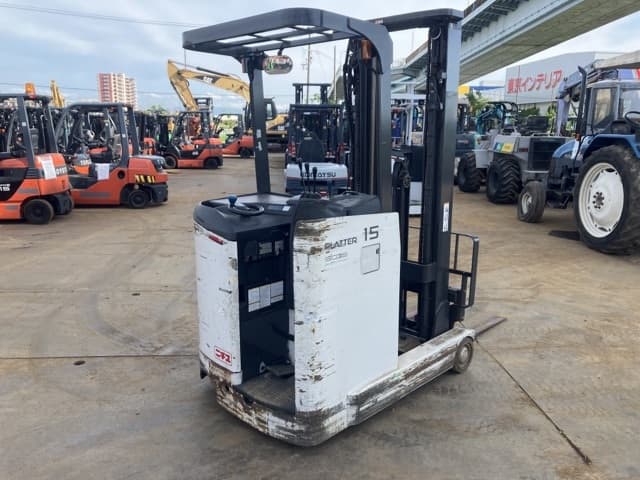 Reach Forklift — Auction (lot 8451-12022)