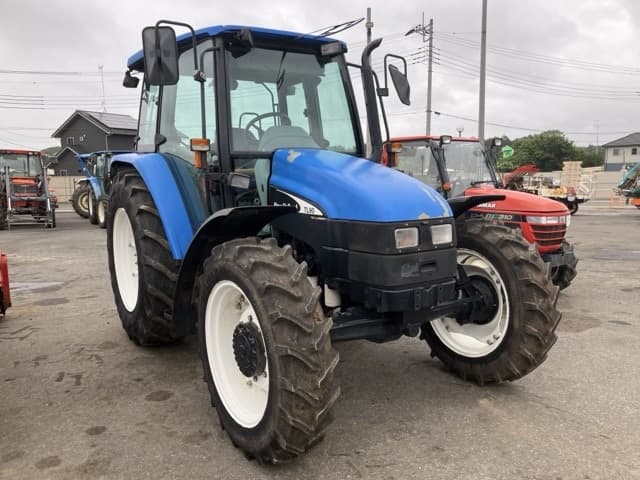 Tractor — Auction (lot 8451-1206)