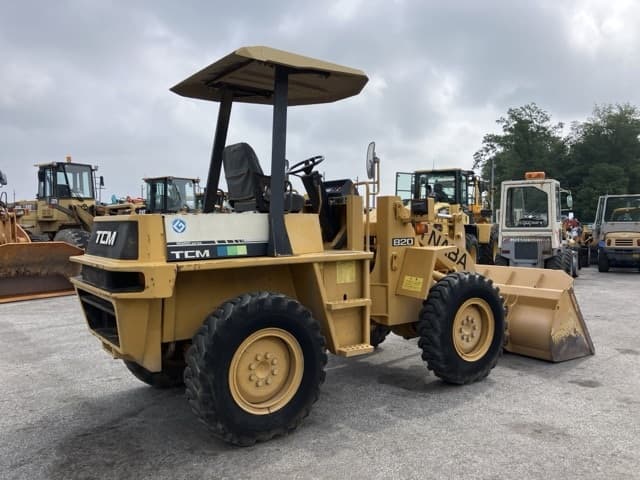 WHEEL LOADER — Auction (lot 8451-122)