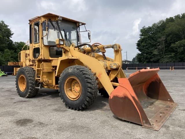 WHEEL LOADER — Auction (lot 8451-123)