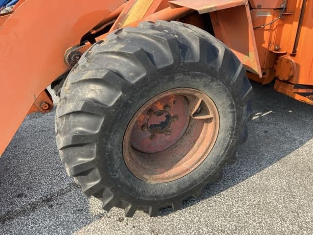 MINI WHEEL LOADER — Auction (lot 8451-129)