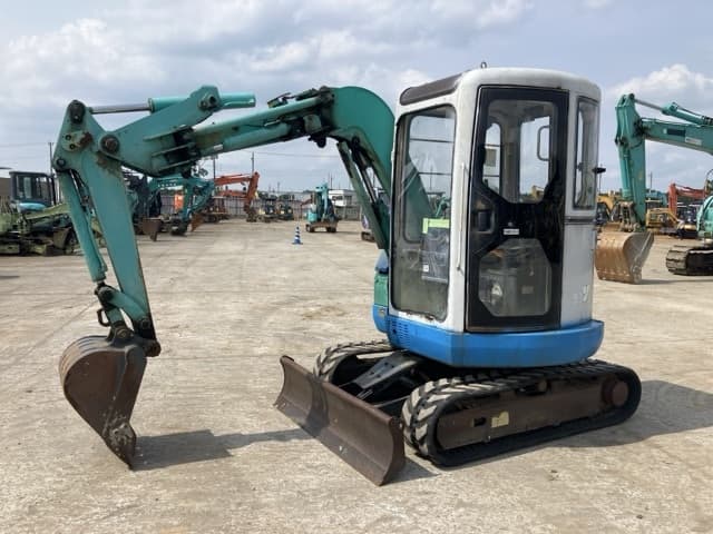 MINI EXCAVATOR — Auction (lot 8451-139)