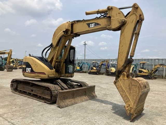 EXCAVATOR — Auction (lot 8451-140)