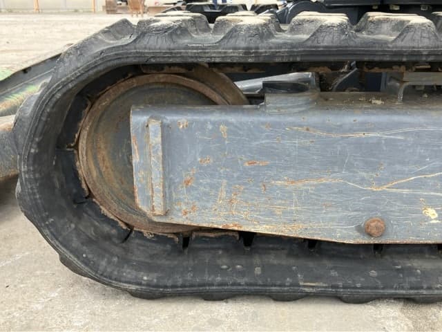 MINI EXCAVATOR — Auction (lot 8451-144)