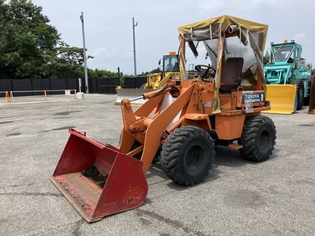 MINI WHEEL LOADER — Auction (lot 8451-147)