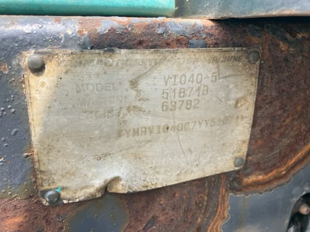 MINI EXCAVATOR — Auction (lot 8451-151)