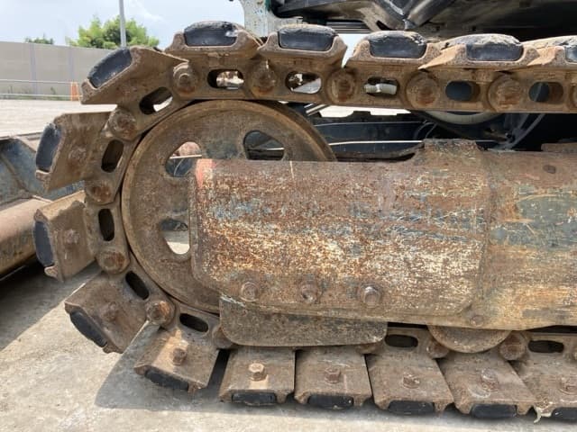 MINI EXCAVATOR — Auction (lot 8451-153)