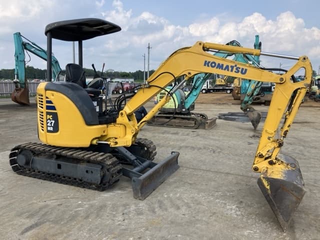 MINI EXCAVATOR — Auction (lot 8451-159)