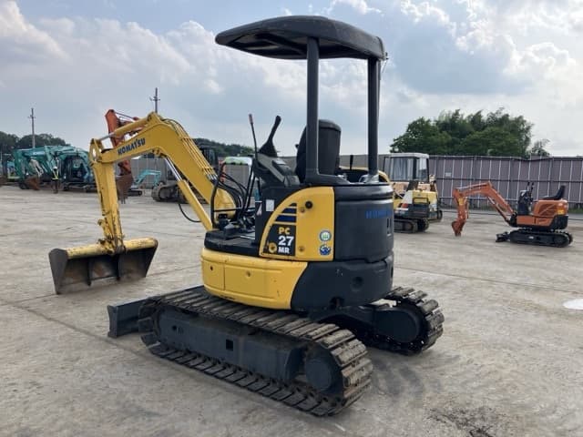 MINI EXCAVATOR — Auction (lot 8451-159)