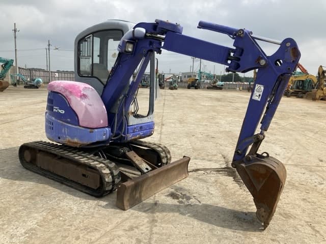 MINI EXCAVATOR — Auction (lot 8451-16)