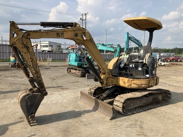 MINI EXCAVATOR — Auction (lot 8451-167)