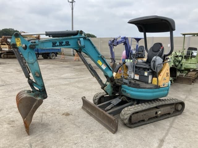 MINI EXCAVATOR — Auction (lot 8451-169)