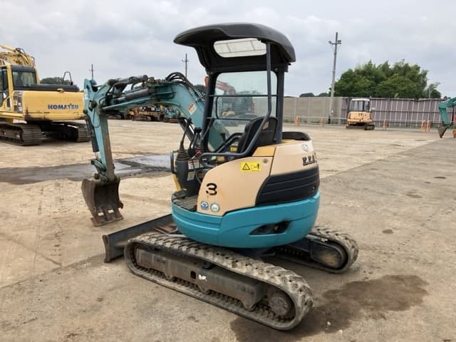 MINI EXCAVATOR — Auction (lot 8451-170)