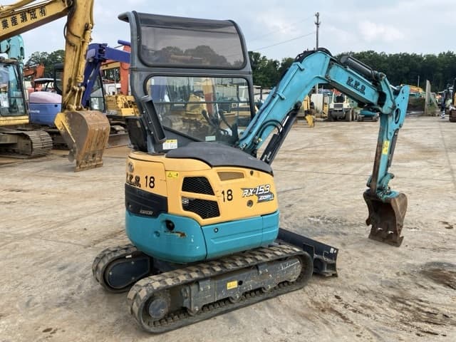 MINI EXCAVATOR — Auction (lot 8451-172)