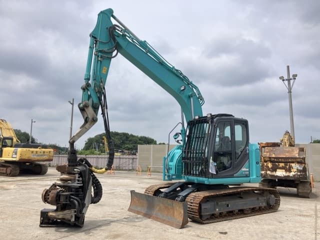 EXCAVATOR — Auction (lot 8451-176)