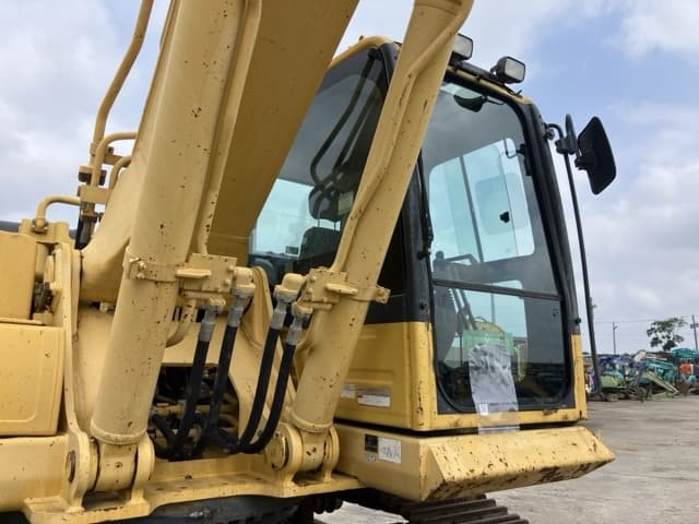 EXCAVATOR — Auction (lot 8451-181)
