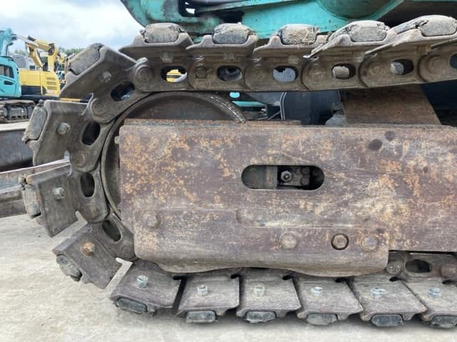 MINI EXCAVATOR — Auction (lot 8451-184)