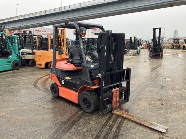 Battery Forklift — Auction (lot 8451-19010)