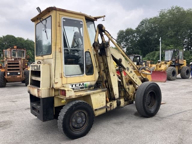 SHOVEL LOADER — Auction (lot 8451-192)