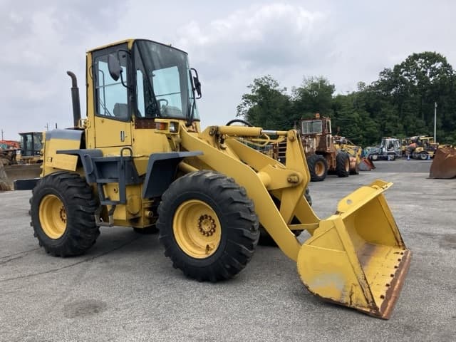 WHEEL LOADER — Auction (lot 8451-195)