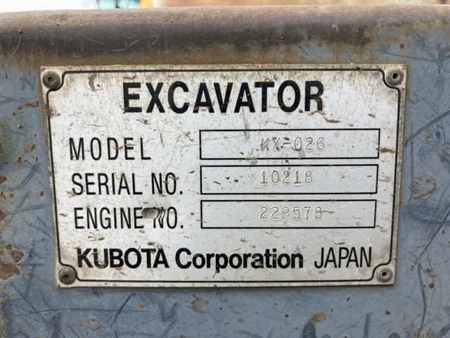 MINI EXCAVATOR — Auction (lot 8451-196)