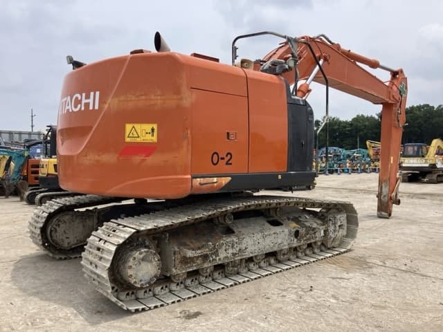 EXCAVATOR — Auction (lot 8451-199)