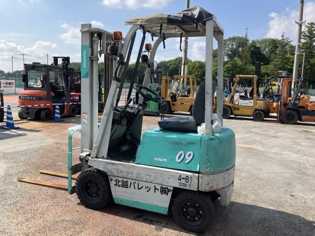 Battery Forklift — Auction (lot 8451-2005)