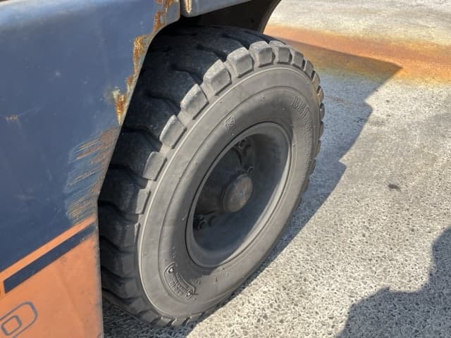 Forklift — Auction (lot 8451-2006)