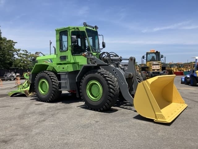 WHEEL LOADER — Auction (lot 8451-201)