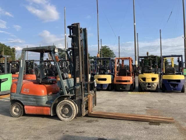 Forklift — Auction (lot 8451-2016)