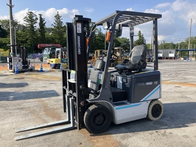 Battery Forklift — Auction (lot 8451-2018)
